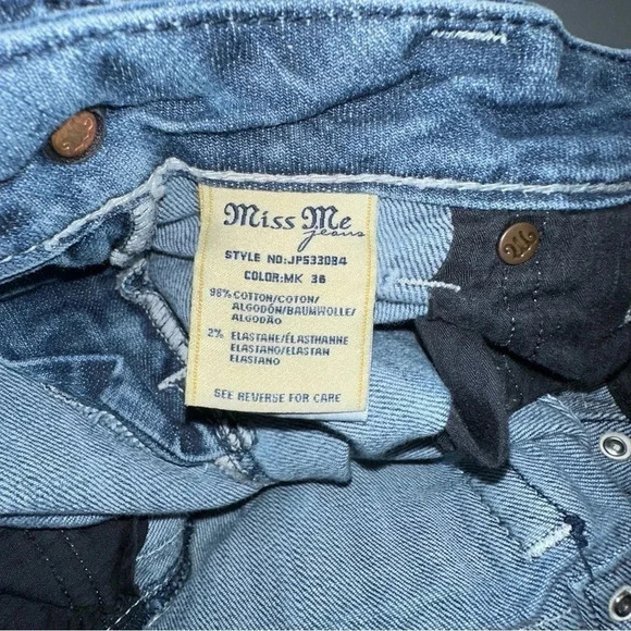 Miss Me Denim Boot Cut Jeans with Embellished Pockets - Picture 6 of 7